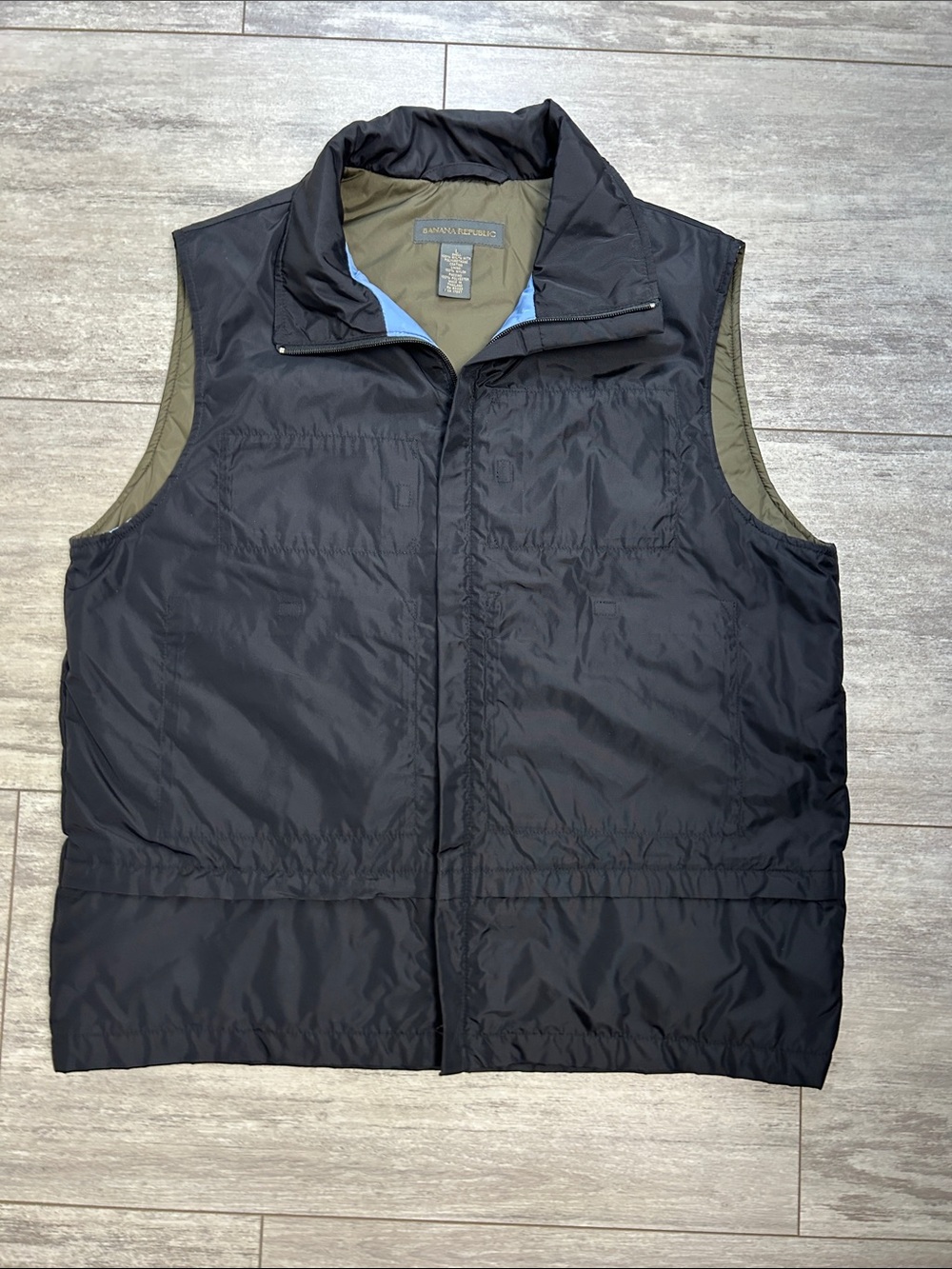 Banana Republic Men's Vintage Black Nylon Vest with Olive and Blue Interior